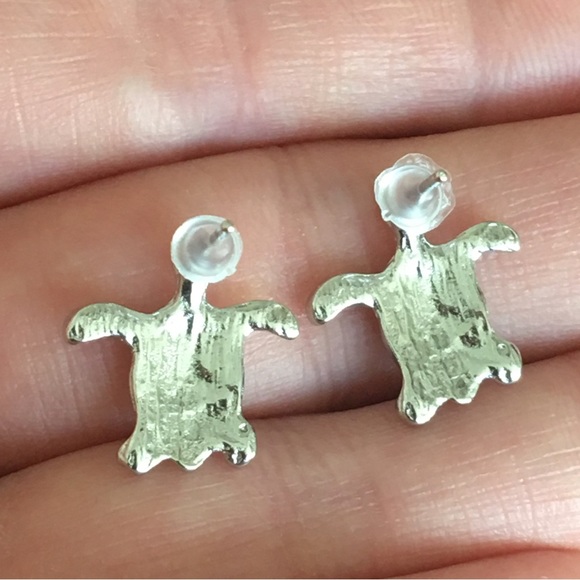 Blue and Silver Turtle Stud Earrings - Picture 3 of 7